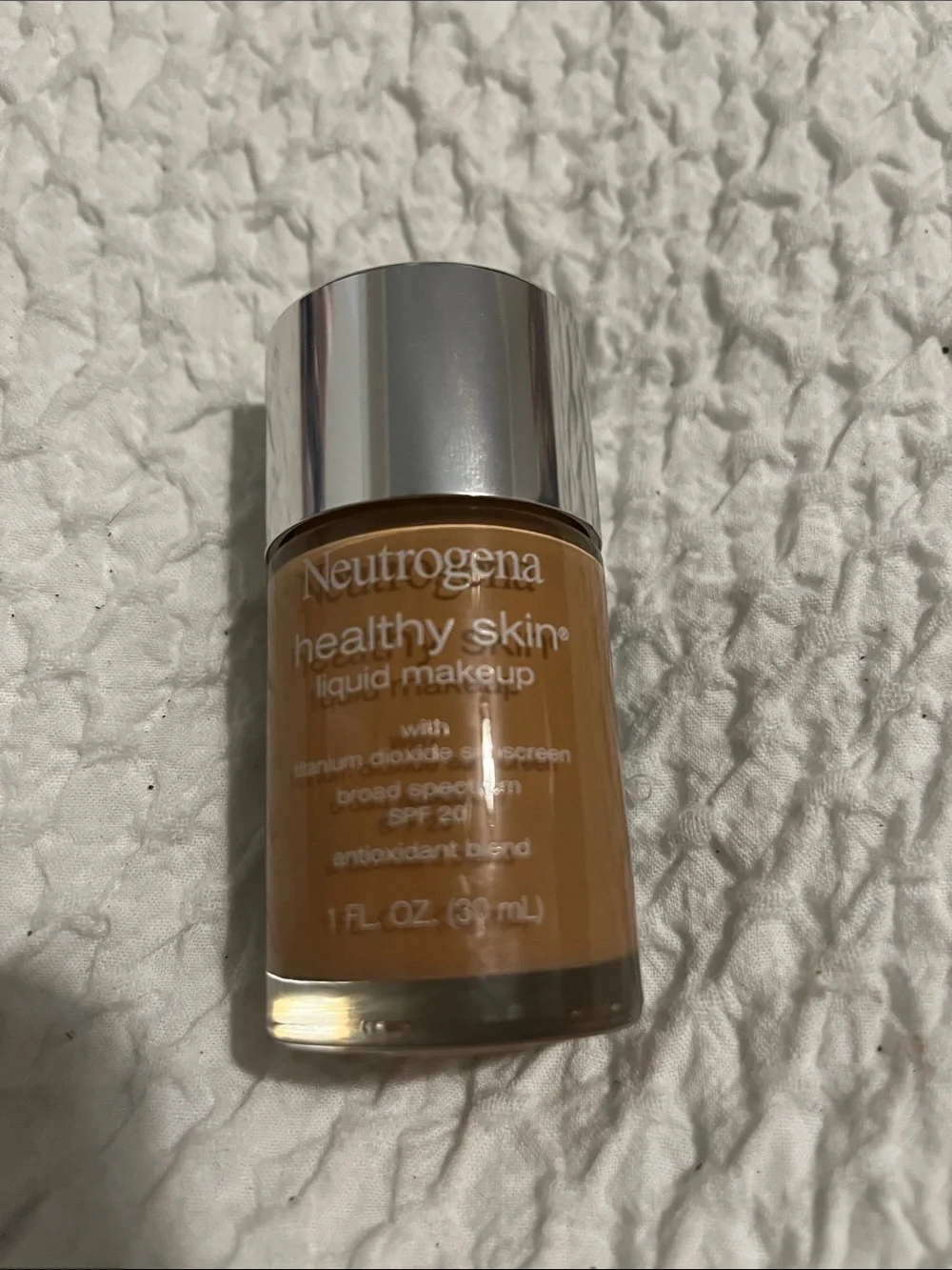 NWT Neutrogena Healthy Skin Foundation 100 Natural Tan